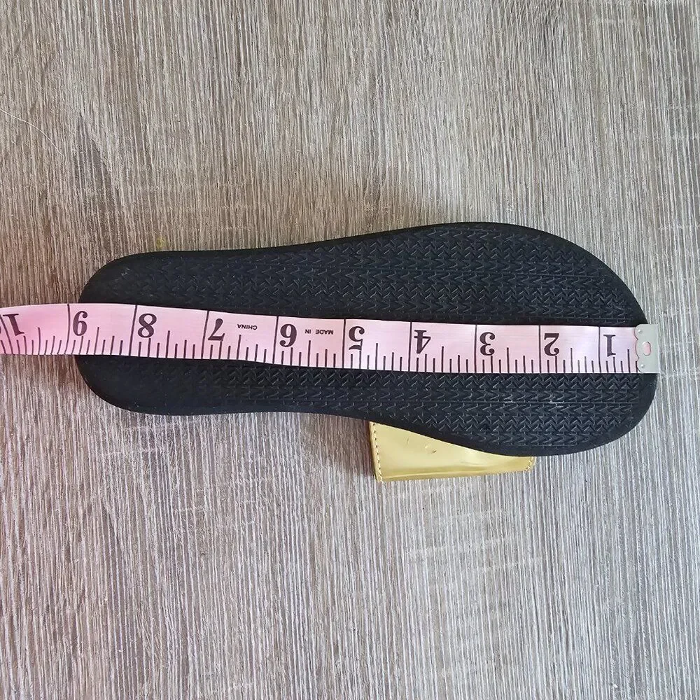 Michael Kors Gold Slip On Sandals Slides Girls 6 / Boys 5 Black Cushion Sole Sum